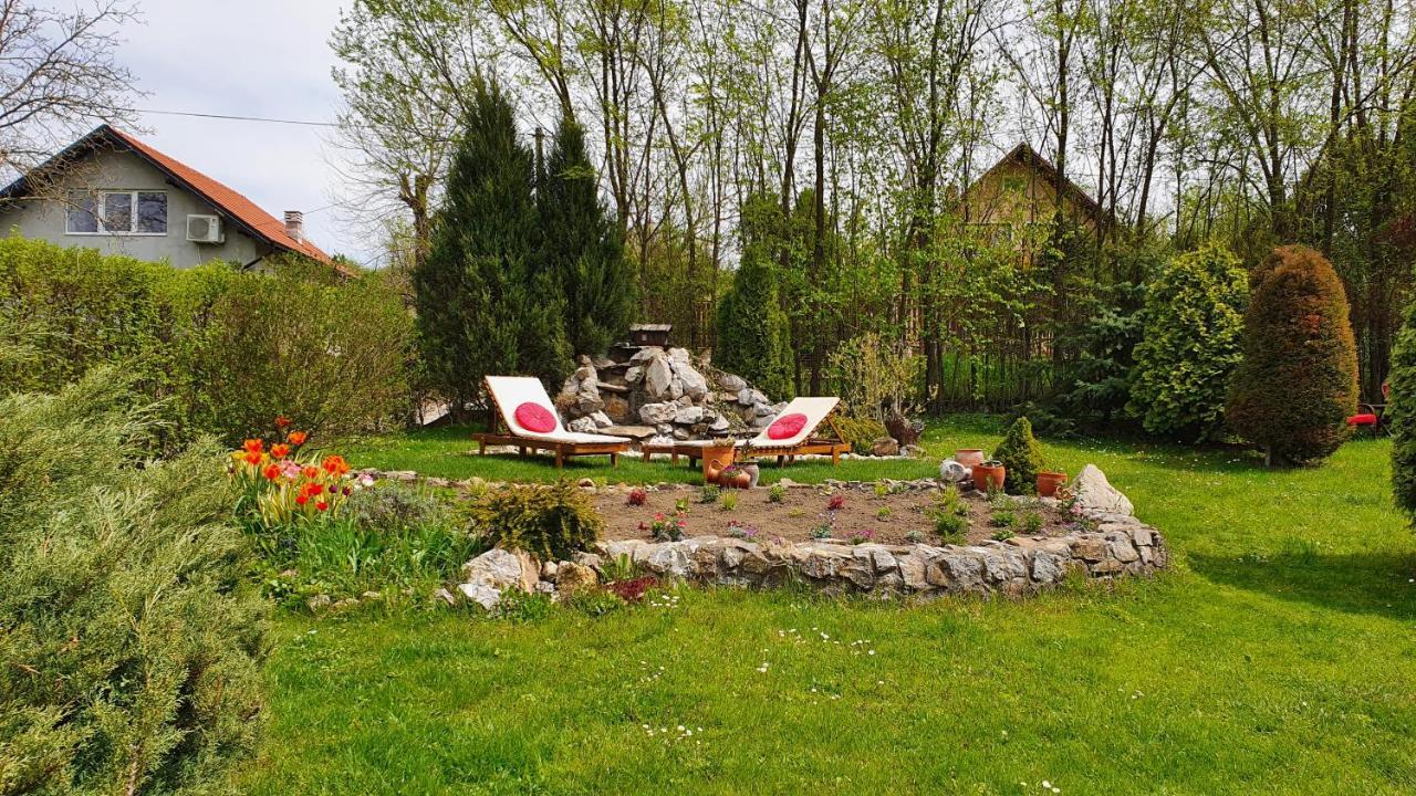 Rajski Vrt Vrdnik Exterior photo